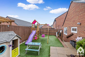 Photo 9- click for photo gallery